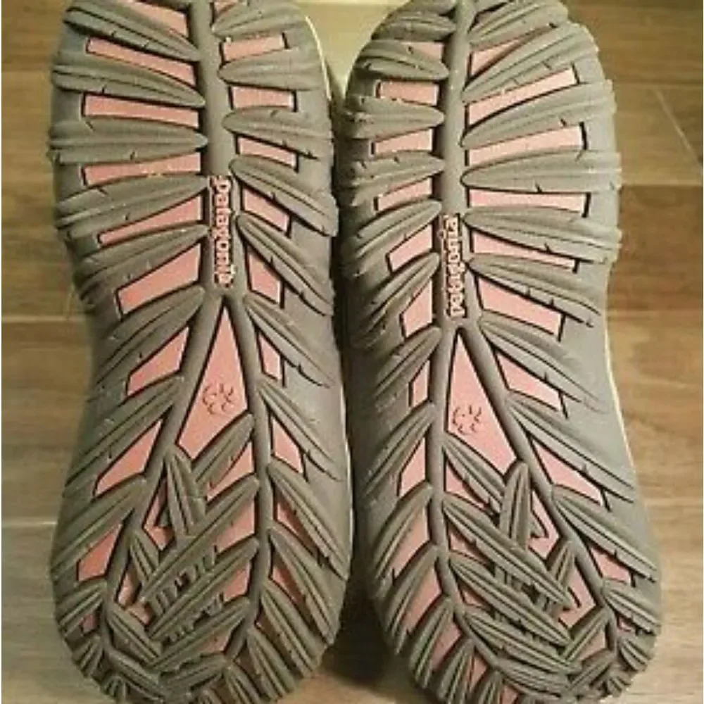 Patagonia Brown Quilted Leather Faux Fur Lined Snow‎ Boots Waterproof